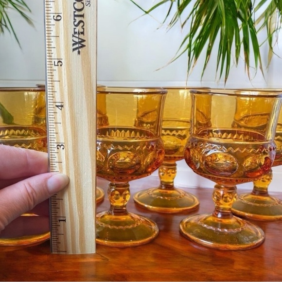 VINTAGE Indiana Glass Co. Kings Crown Royal Amber Goblets - Set of 6 - Picture 4 of 10